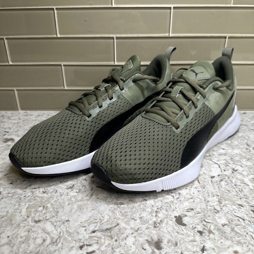 Puma Flyer Runner Green Running Shoes - Picture 2 of 9